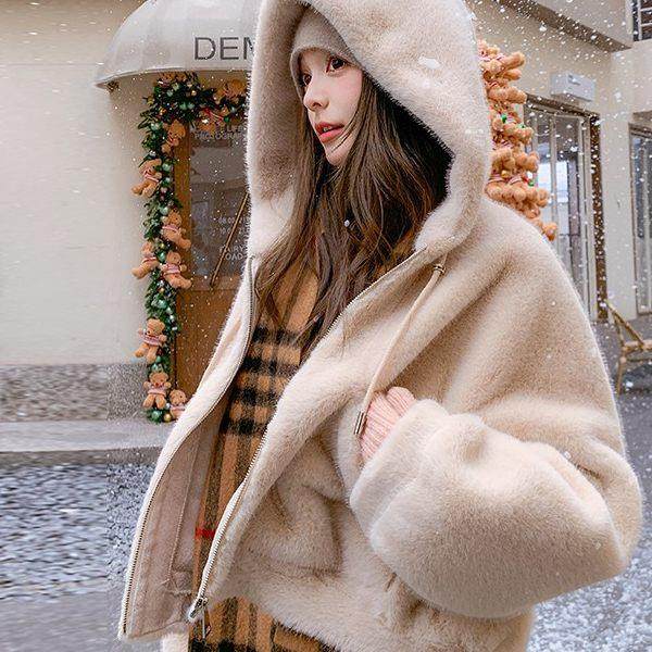 香港冬新款韩版水貂绒连帽皮草外套女甜美风皮毛一体保暖短款上衣,女装/女士精品,短外套,淘宝优惠券,粉丝福利购,淘宝优惠卷