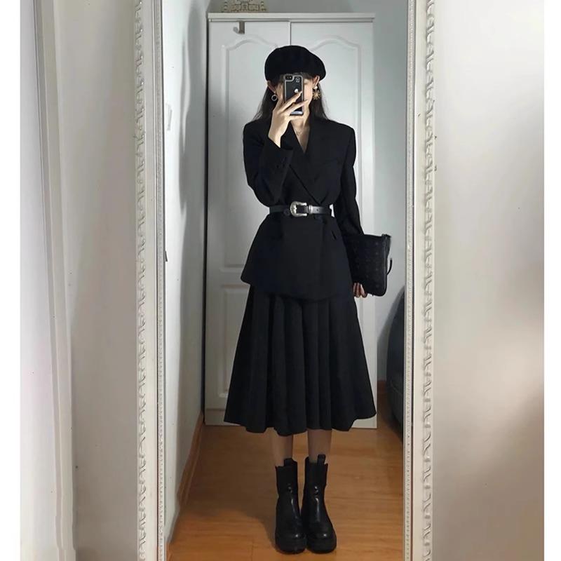欧洲站春装女2025年新款职业套装女高级感西装外套两件套连衣裙子