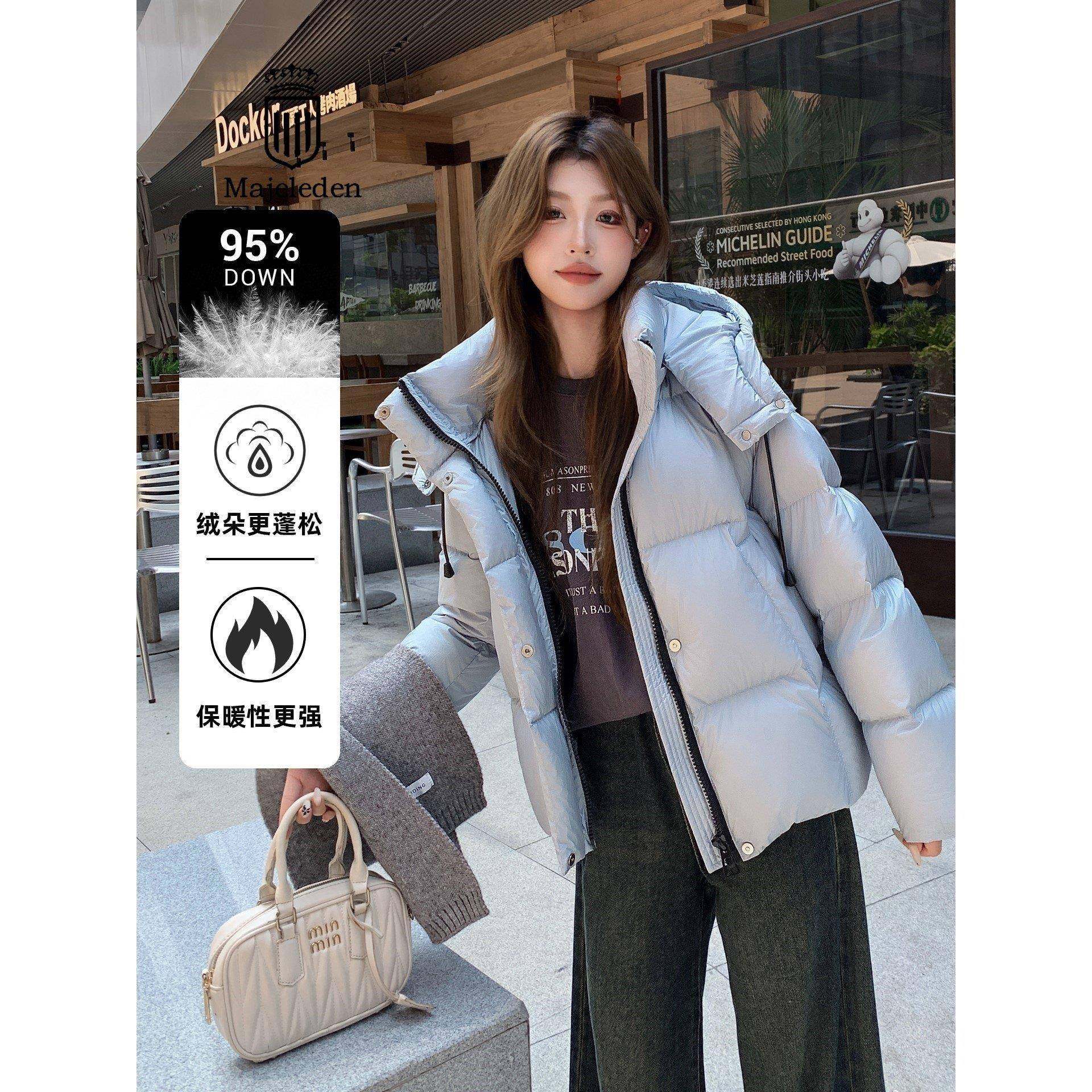 正品2025冬季新款泡芙云朵女款95白鸭绒短款连帽可卸保暖厚羽绒服