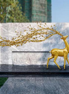 不锈钢镂空梅花鹿摆件园林景观地产售楼部草坪庭院大型几何鹿雕塑