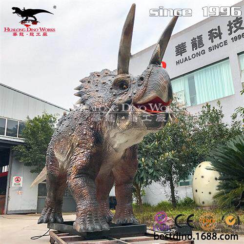 年仿真恐龙生产厂家仿真三角龙恐龙装饰摆件侏罗纪可动可发声