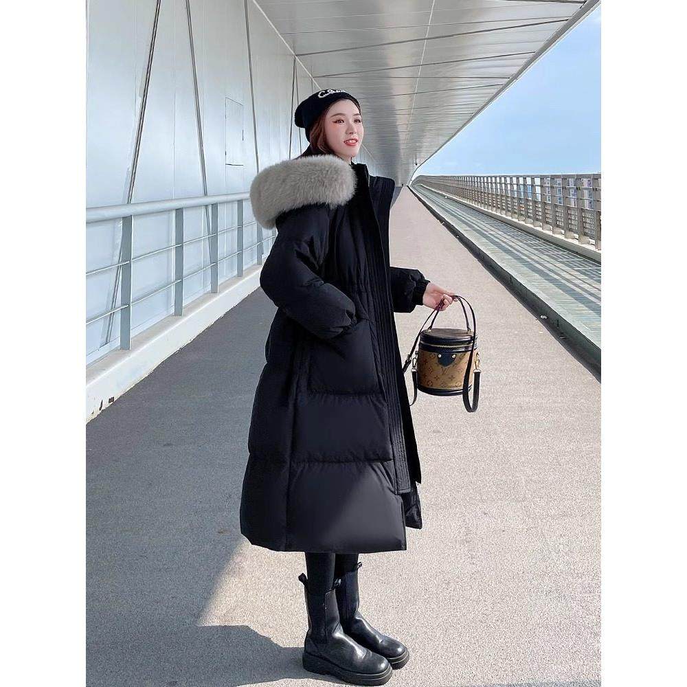 黑色狐狸大毛领鹅绒羽绒服女2025冬季新款时尚中长款加厚收腰外套