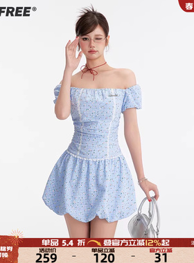 UNIFREE蓝色一字肩连衣裙夏季纯欲泡泡袖蕾丝花边收腰A字版碎花裙