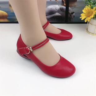 真皮单鞋女2026新款软底软面时尚百搭妈妈鞋低跟圆头一字扣女皮鞋