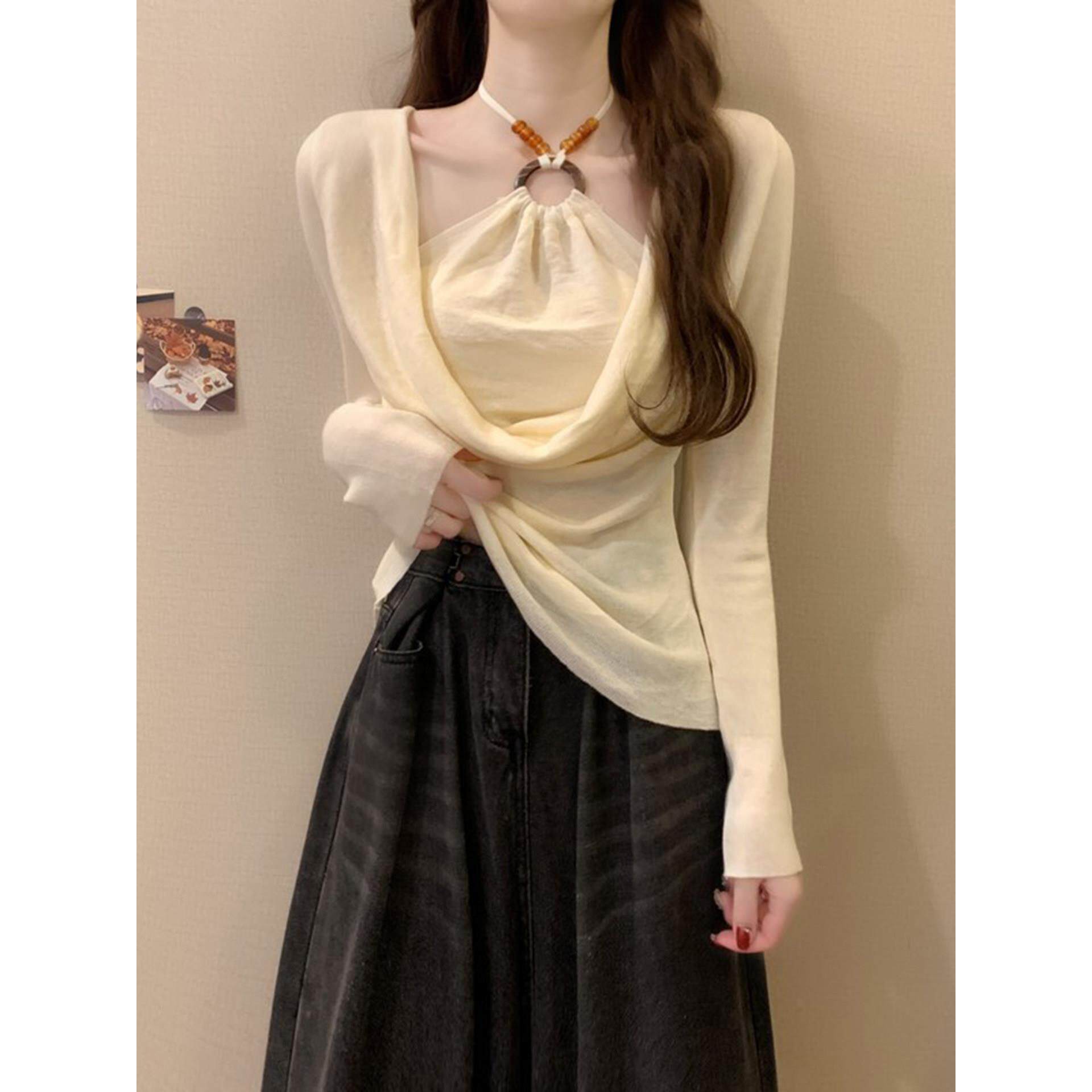 高奢假两件挂脖短款长袖上衣女早春千金甜辣绝美穿搭毛衣打底衫女