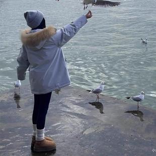 LILY MOST蓝色工装派克羽绒服2025新款女中长款貉子毛白鸭绒冬装