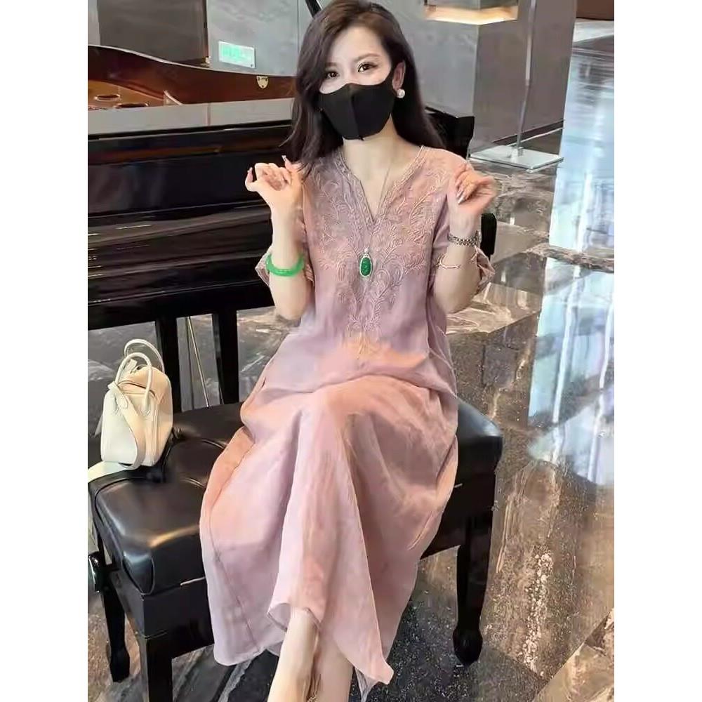LILY MOST新中式国风刺绣苎麻连衣裙女2025夏季新款休闲亚麻长裙