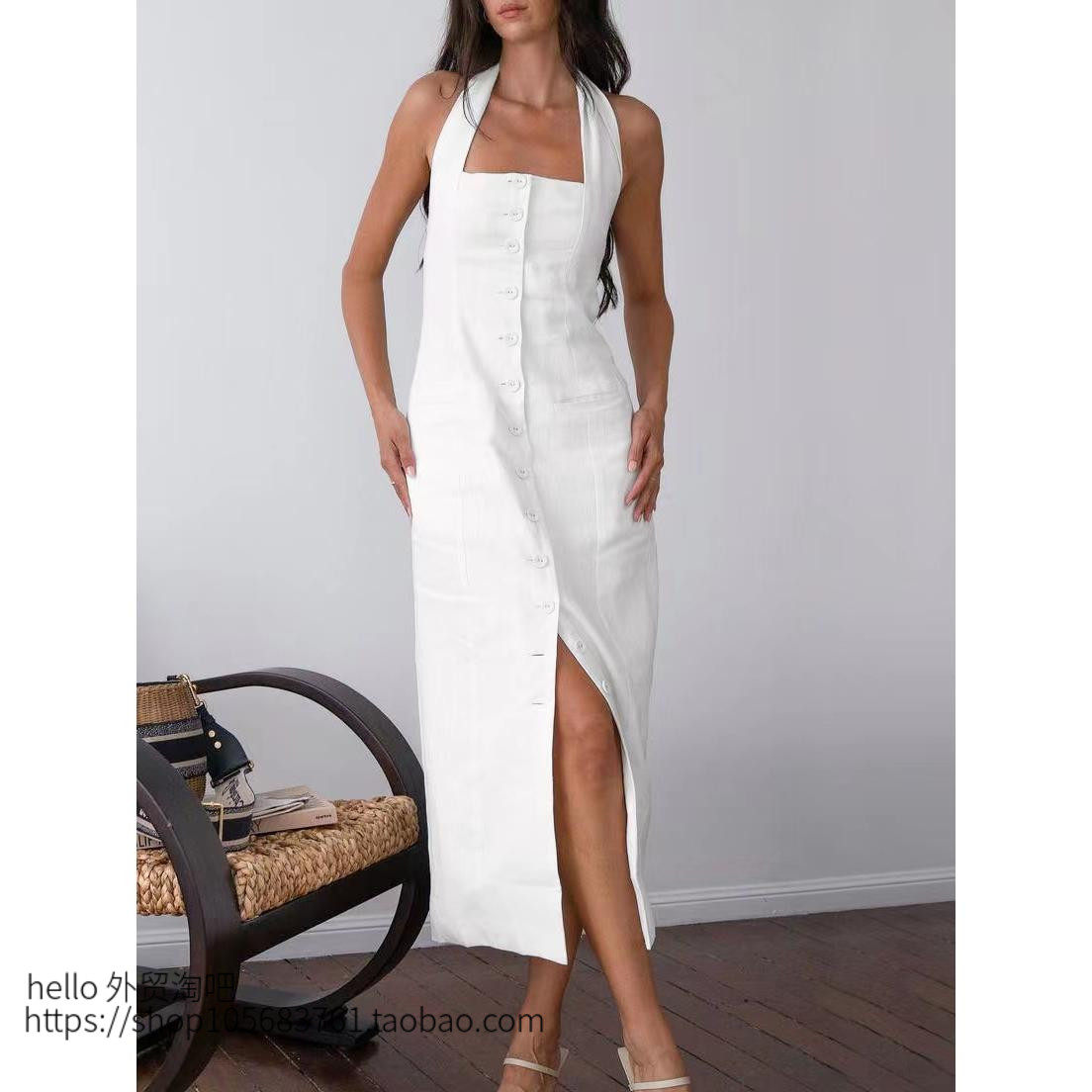 欧美风夏季时尚挂脖露背开叉连衣裙Hanging Neck Open Back Dress
