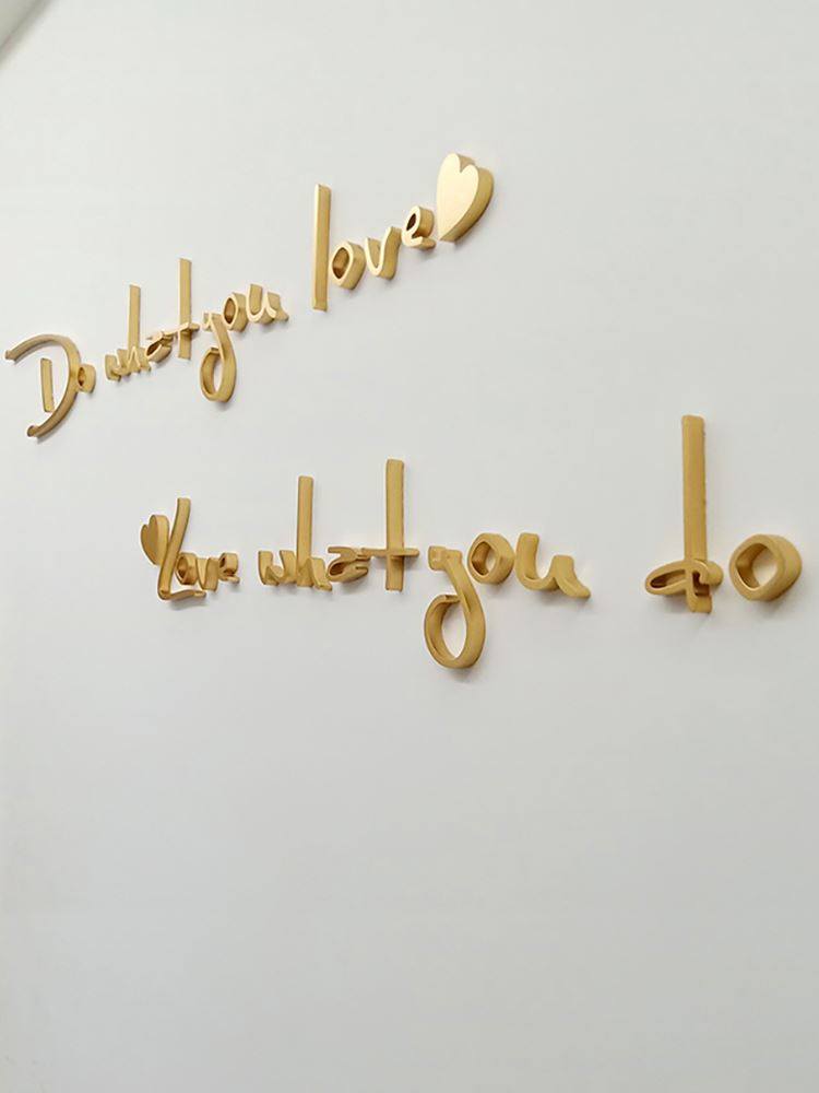 3d立体墙贴布置网红姓名艺术字母定制贴画卧室房间创意婚房装饰品