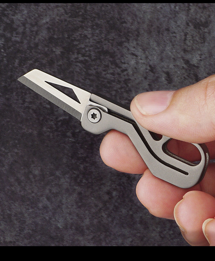 钛合金迷你小折刀d2钢小刀edc随身钥匙刀袖珍便携挂件开快递小刀