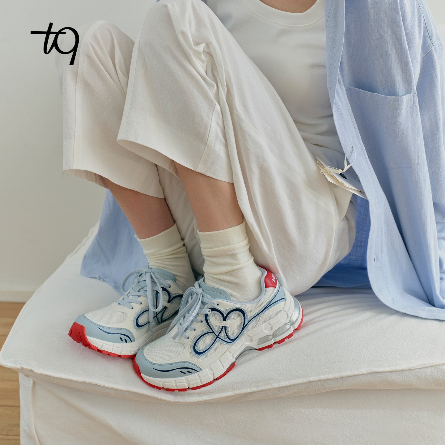 Talitaqoom2026春季新款花朵轻跑鞋气垫厚底增高休闲鞋tq女运动鞋