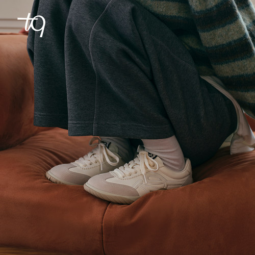 Talitaqoom披萨系列2025秋季新款米白德训鞋百搭轻便休闲鞋tq女鞋