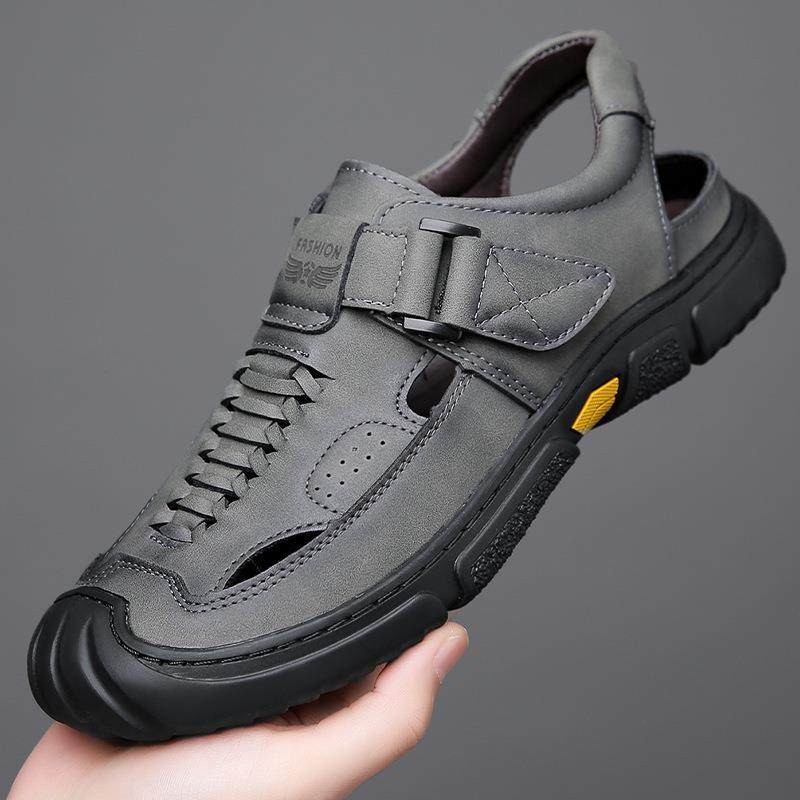 2025夏季新款男士透气皮凉鞋男手工缝线休闲魔术贴洞洞鞋凉鞋