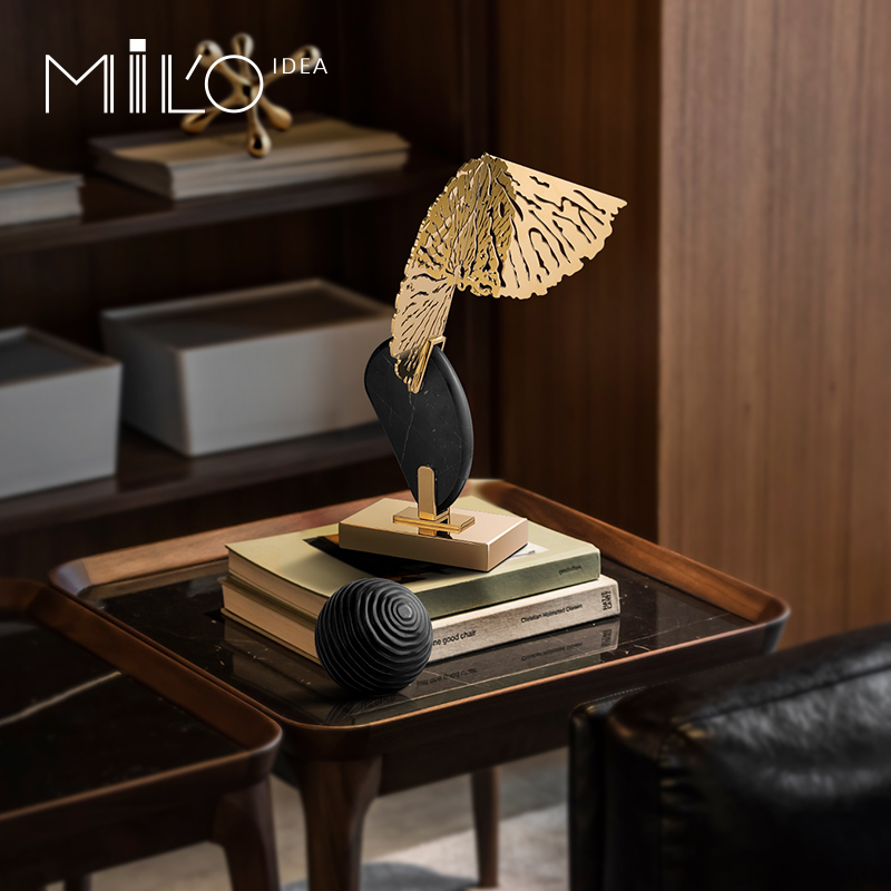 轻奢风金色客厅玄关大堂乔迁礼品