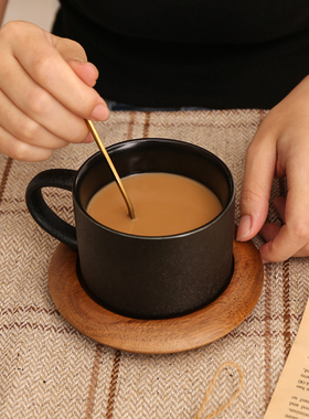 北欧轻奢陶瓷咖啡杯配底座黑色磨砂马克杯配勺简约创意咖啡厅杯子