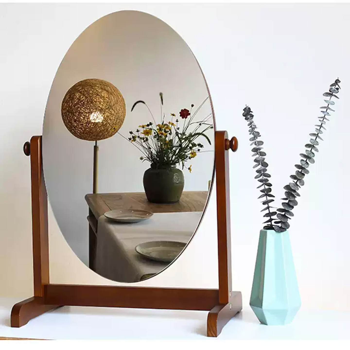 实木大化妆镜任意角度翻转和固定