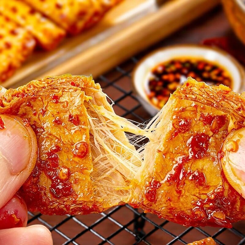 手撕素肉豆干爆汁牛排五香辣味Q弹大片豆制品解馋休闲食品小零食