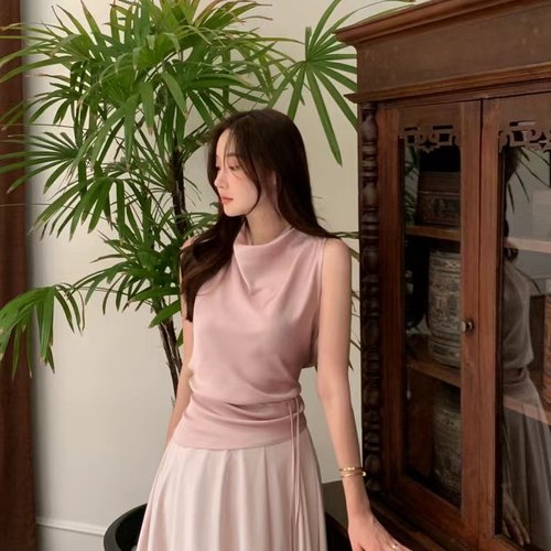 frill缎面荡领气质无袖上衣