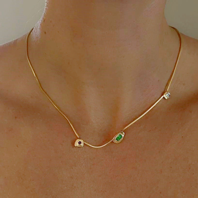 绿宝石吊坠蛇骨链项链女欧美独特小众设计高级感简约气质锁骨链