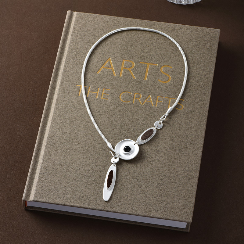 一款多戴水滴圆盘吊坠项链女