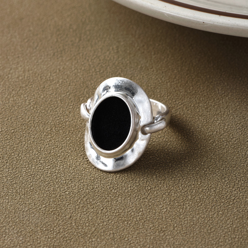 金属纹理黑色皮革戒指女