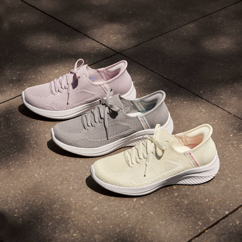 Skechers斯凯奇闪穿鞋复古轻便透气运动鞋女日常通勤运动鞋150457