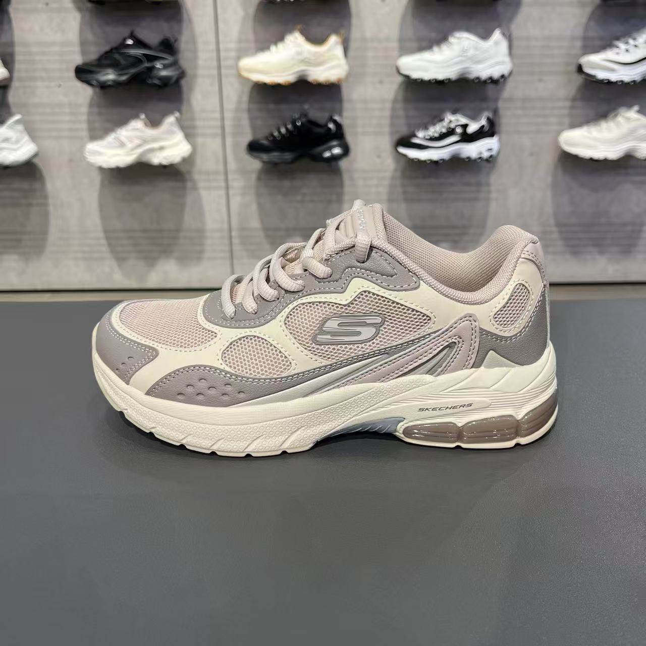 Skechers斯凯奇女士运动跑步鞋清仓正品特价37