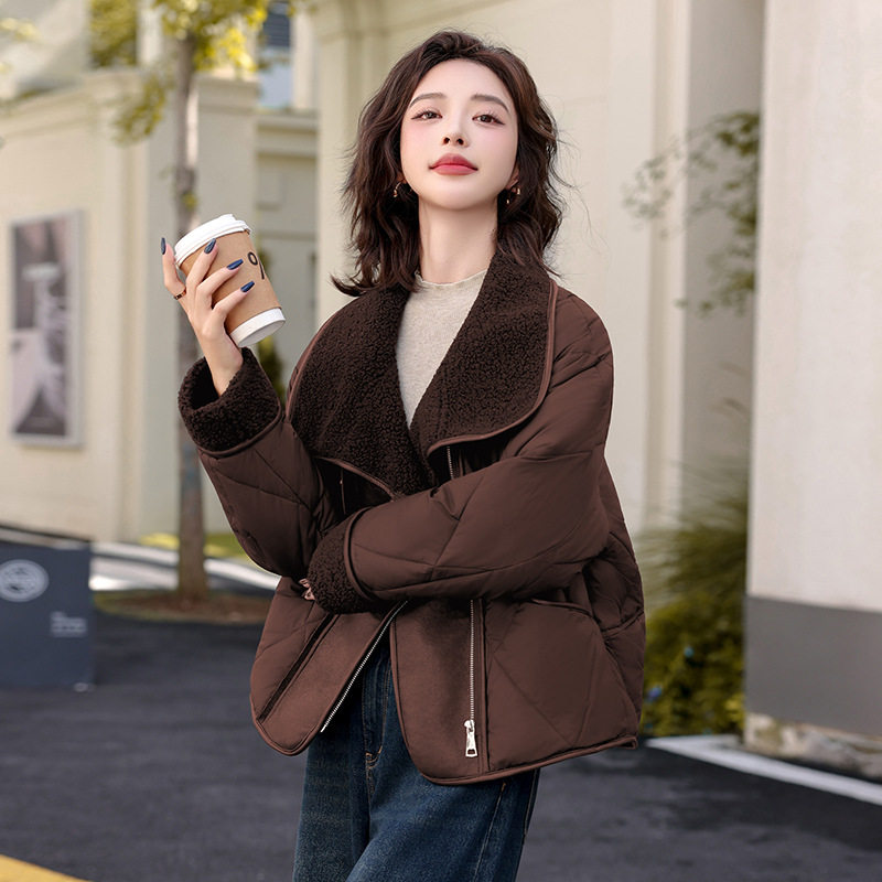 时尚棉衣2025新款保暖短款女宽松型韩版冬季拼色抗寒修身棉衣
