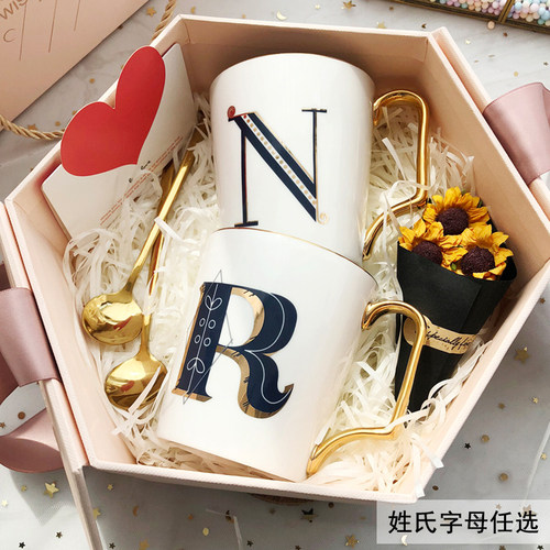 陶瓷轻奢高级感颜值马克杯带盖