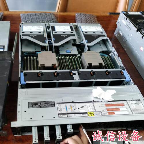 Dell EMC PowerEdge R7525 2-需议价