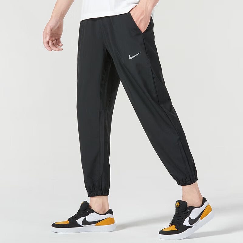 Nike 男款品牌印花logo亲肤透气休闲长裤束脚裤FB7498-010