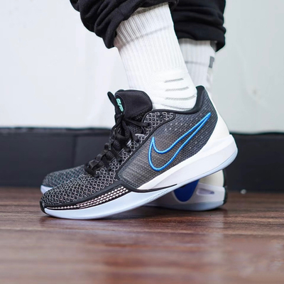 耐克Nike Sabrina 1萨布丽娜男女款低帮透气运动篮球鞋FQ3389-001