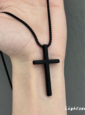 暗黑系黑色十字架吊坠项链女