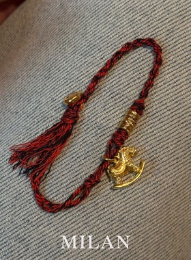 红黑色编绳小马吊坠手绳手链女款