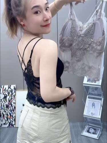 2026新款法式蕾丝美背吊带细带背心自带胸垫聚拢防走光一体式内搭