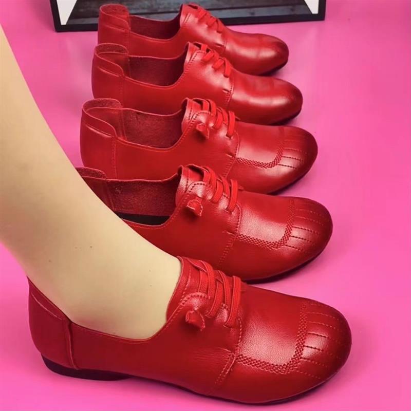 红色真皮牛津软底民族风复古时尚软面白搭休闲防滑妈妈鞋女