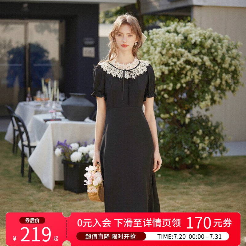 白鹿语复古蕾丝法式甜美小黑裙25夏新款泡泡袖花边圆领修身连衣裙