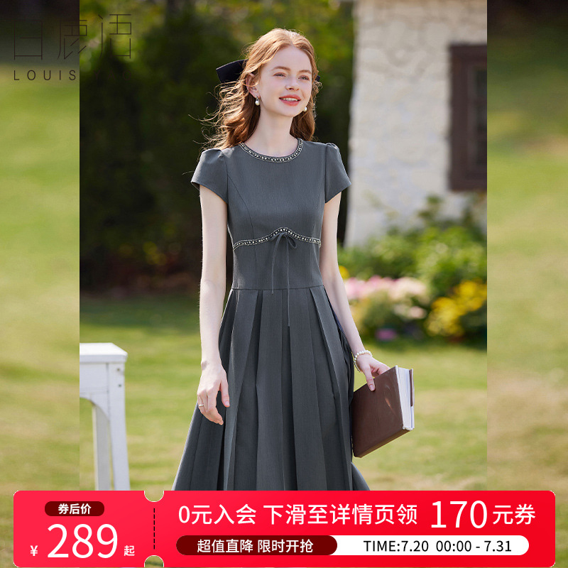 白鹿语法式钉钻修身百褶裙25夏新款收腰显瘦气质蝴蝶结女连衣裙