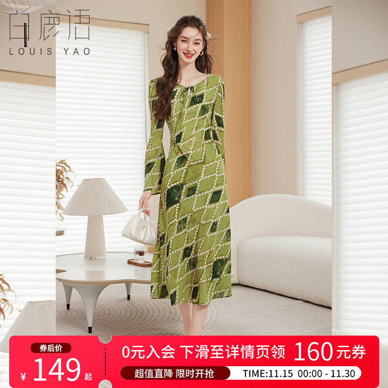 白鹿语法式复古优雅连衣裙