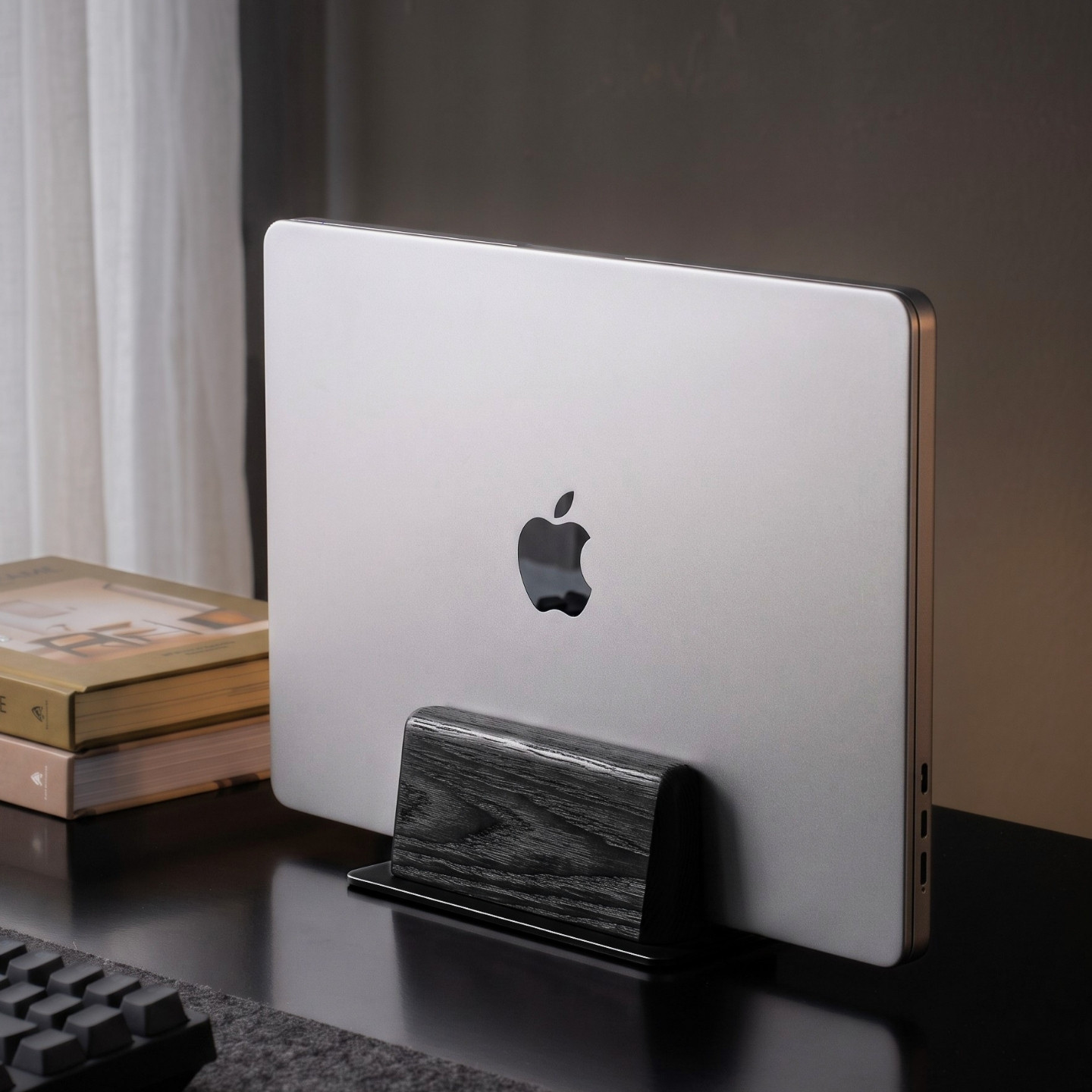 笔记本竖立支架实木质立式侧立支架macbook苹果电脑直立竖放收纳架ipad平板游戏本桌面散热支撑架铝合金底座