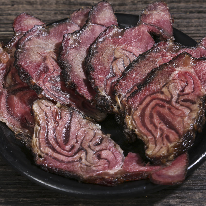 鲲橦 烟熏牛腱子肉四川腊味下酒菜有嚼劲零食腊牛腱子牛肉干250g
