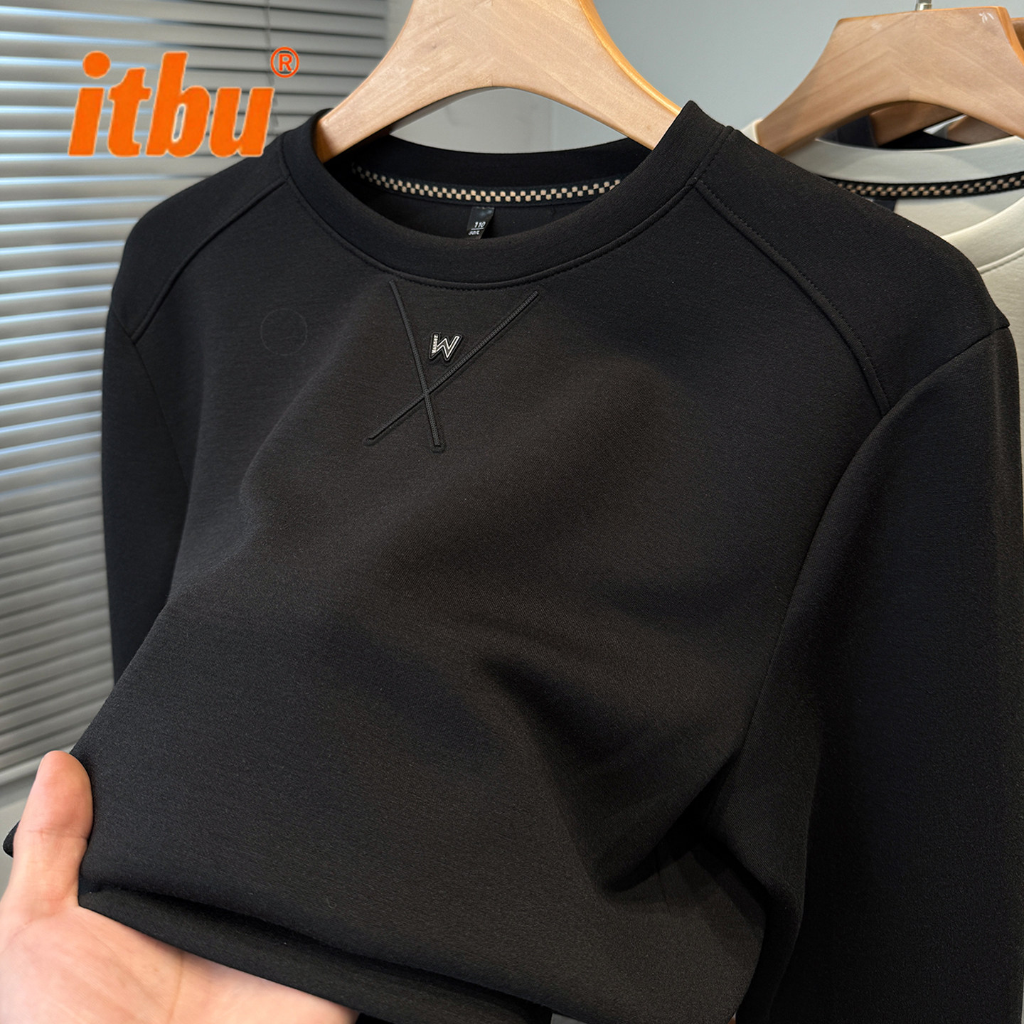 高端纯色圆领卫衣男士2025新款秋冬季休闲长袖t恤内搭打底衫男款