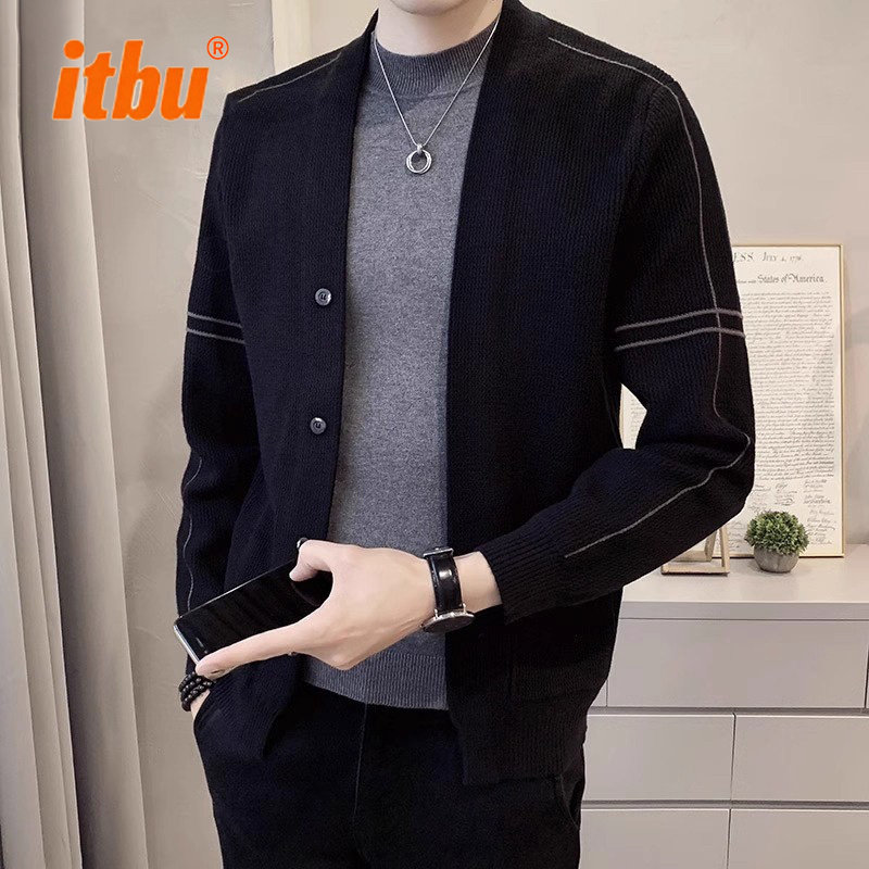 高级感针织开衫男士外套春秋冬季2025新款韩版休闲披风毛线衣男款