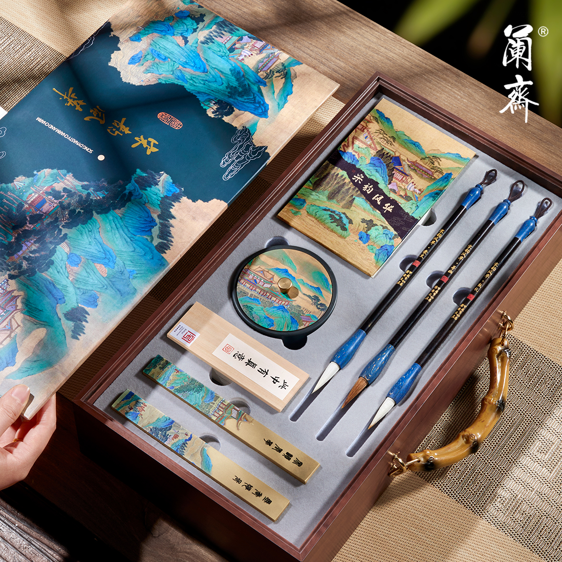 文房四宝套装精品高档礼盒笔墨纸砚全套初学者墨汁砚台毛笔书法专用墨条墨块女生摆件礼物送礼一整套挂笔架