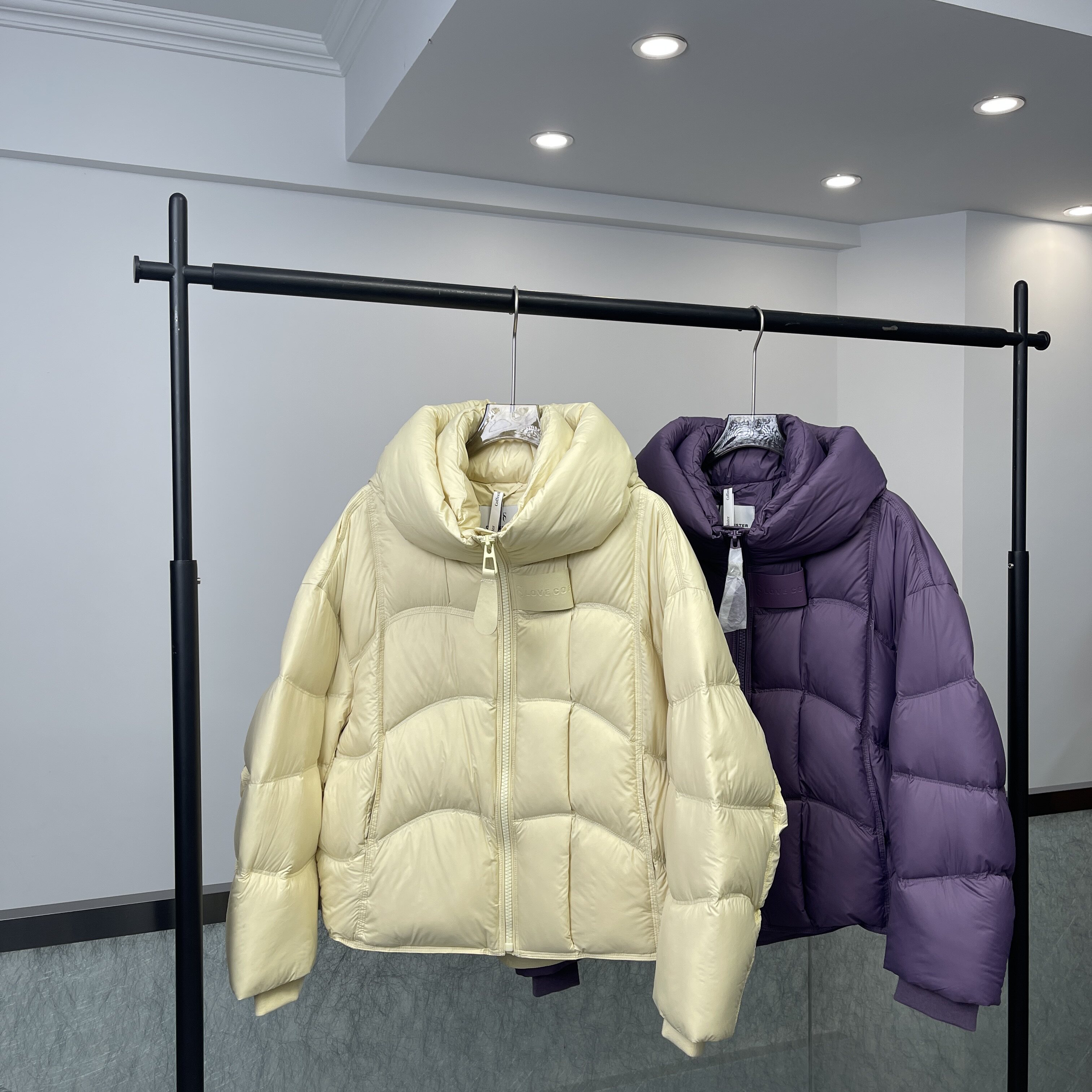 商场同款90白鹅绒羽绒服女25年新短款连帽加厚保暖外套面包服1880