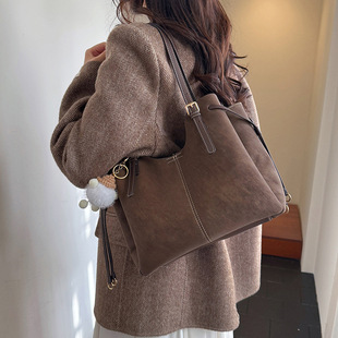 美拉德风托特包女秋冬新款大容量复古时尚单肩斜挎包气质通勤包