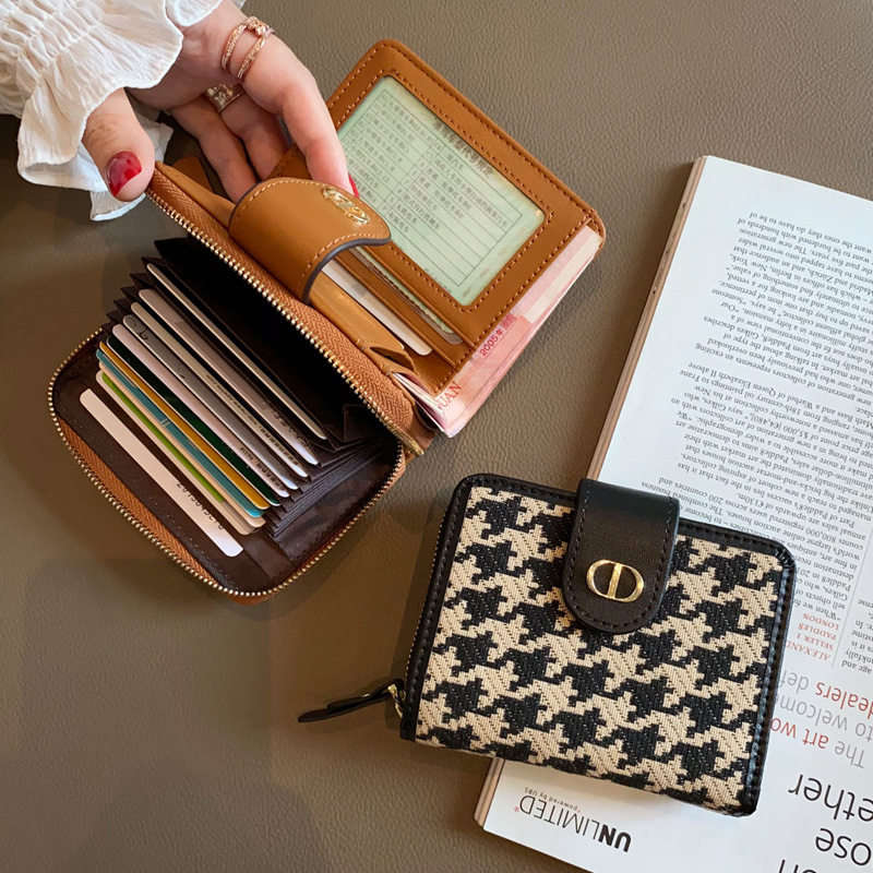 小钱包女短款小众设计2021新款ins风精致高档女士卡包钱包一体包