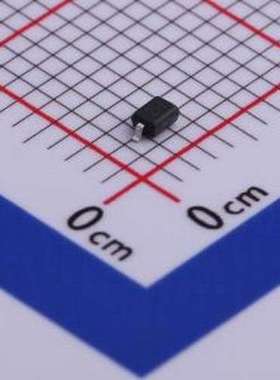 ESD24VD3B 静电和浪涌保护(TVS/ESD) ESD24VD3B SOD-323