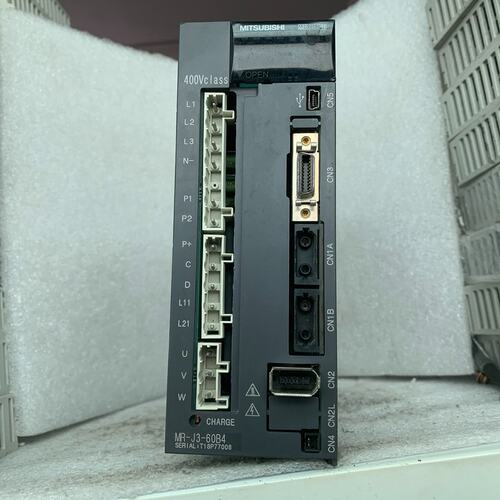 议价-菱驱动器 MR-J3-60B4实物图，成色漂亮，功能完好，-可维修