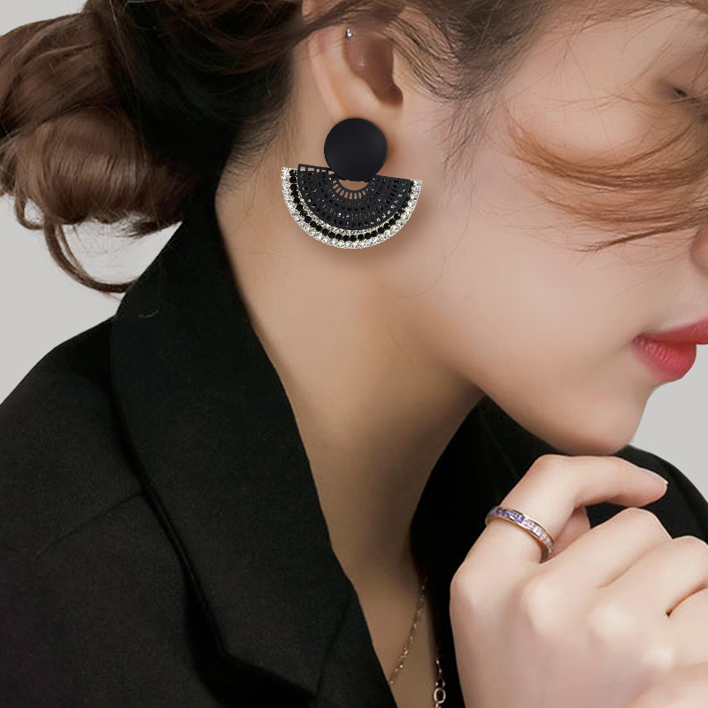 金芽法式女扇形耳环2件9折